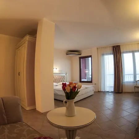 Hotel de apartamente Primea Țarevo