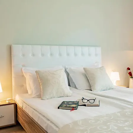 Primea Aparthotel