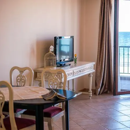 Primea 3* Carevo