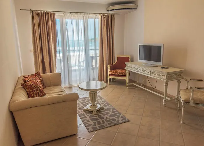 Primea Aparthotel Tsarevo